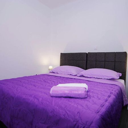 Apartments Samac شيبينيك المظهر الخارجي الصورة