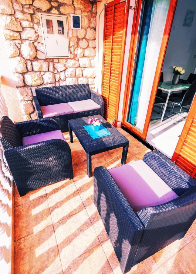 Apartments Samac شيبينيك المظهر الخارجي الصورة