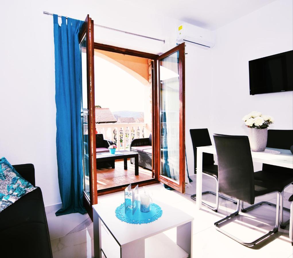 Apartments Samac شيبينيك المظهر الخارجي الصورة